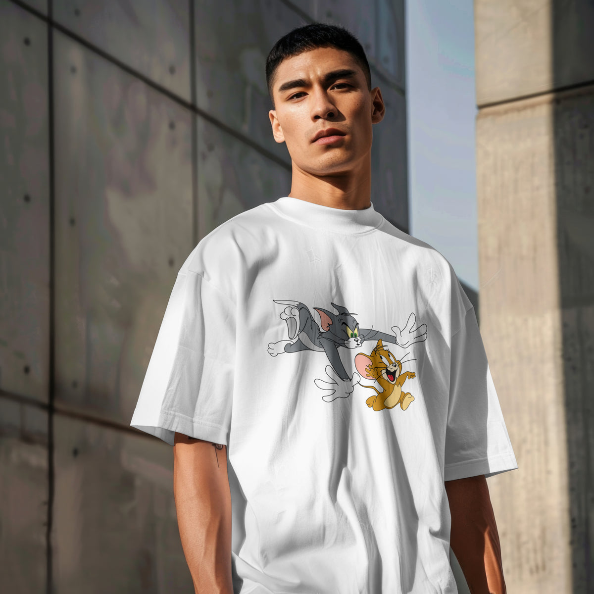 Tom and Jerry : Chase Graphic Printed Oversized T-shirt for Men