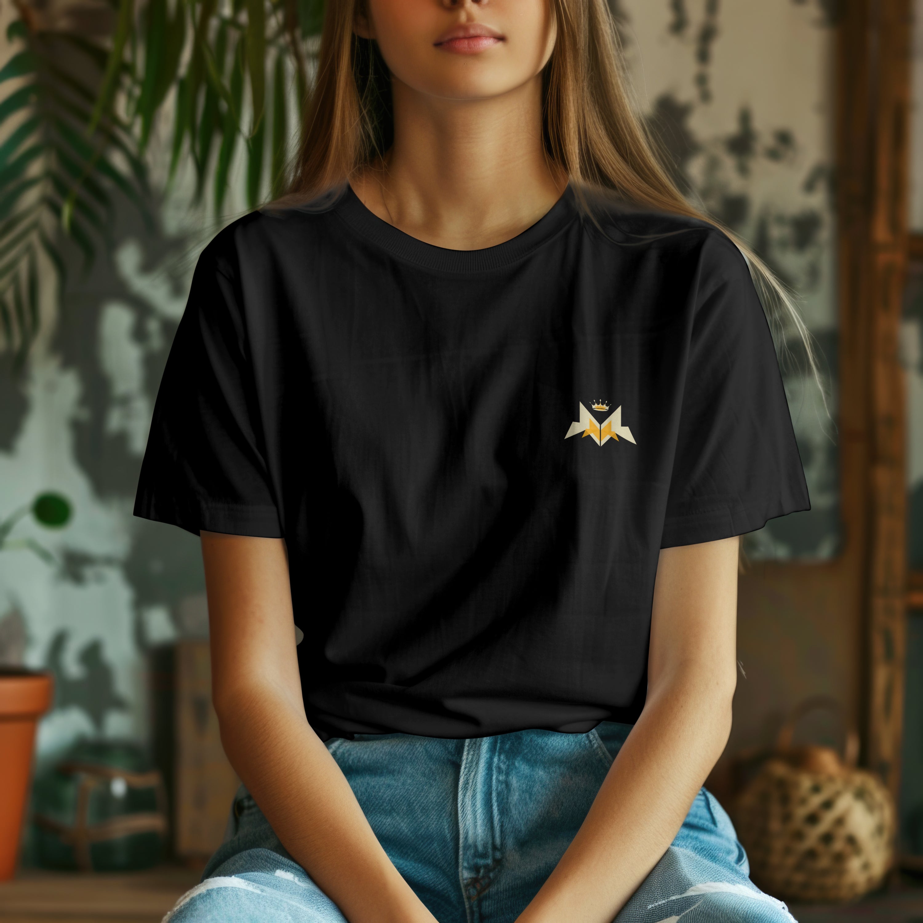 Black Solid Regular : Unisex Light weight Regular Fit T-Shirt