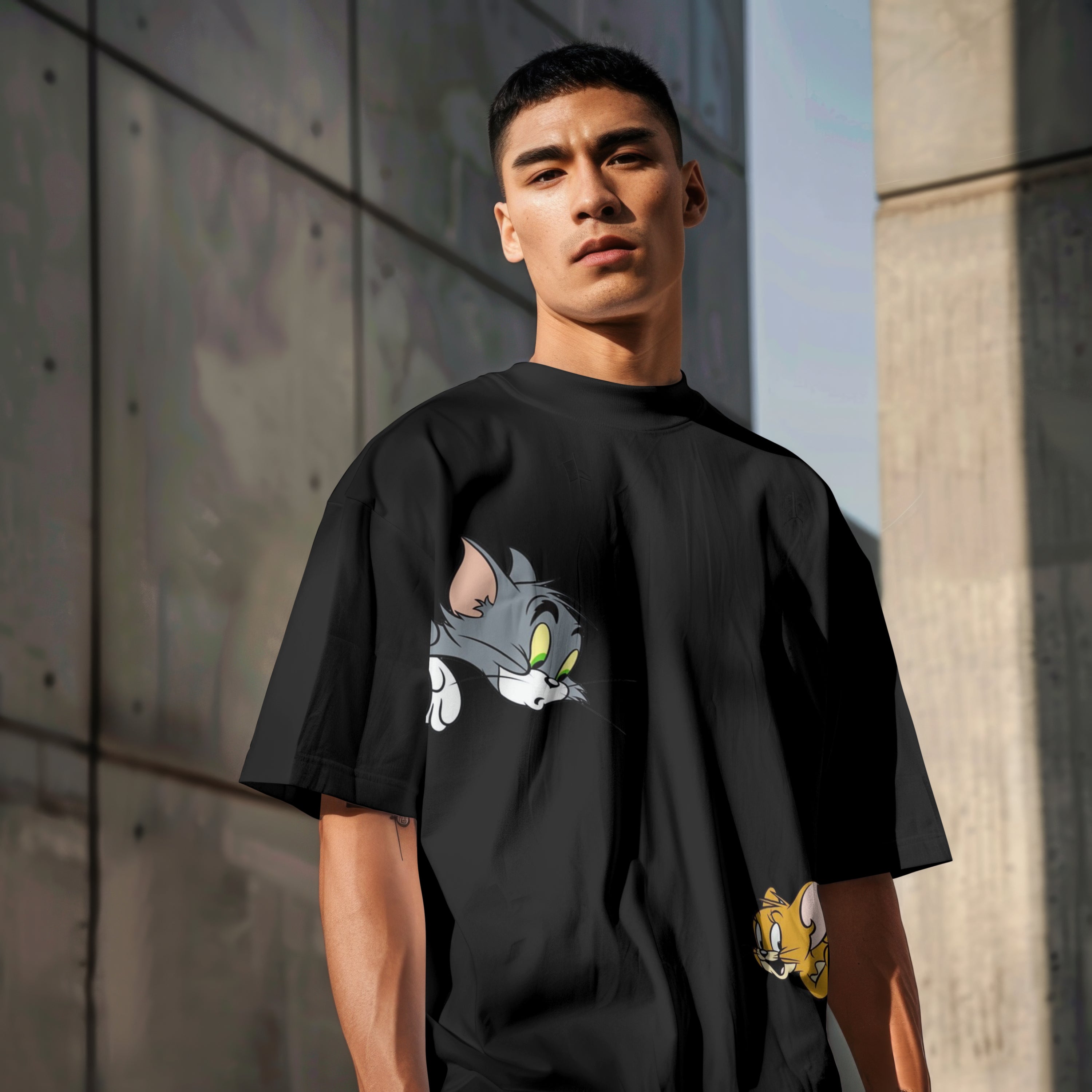 Tom and Jerry : unisex Limited Edition Hiding Graphic Printed Oversized T-shirt