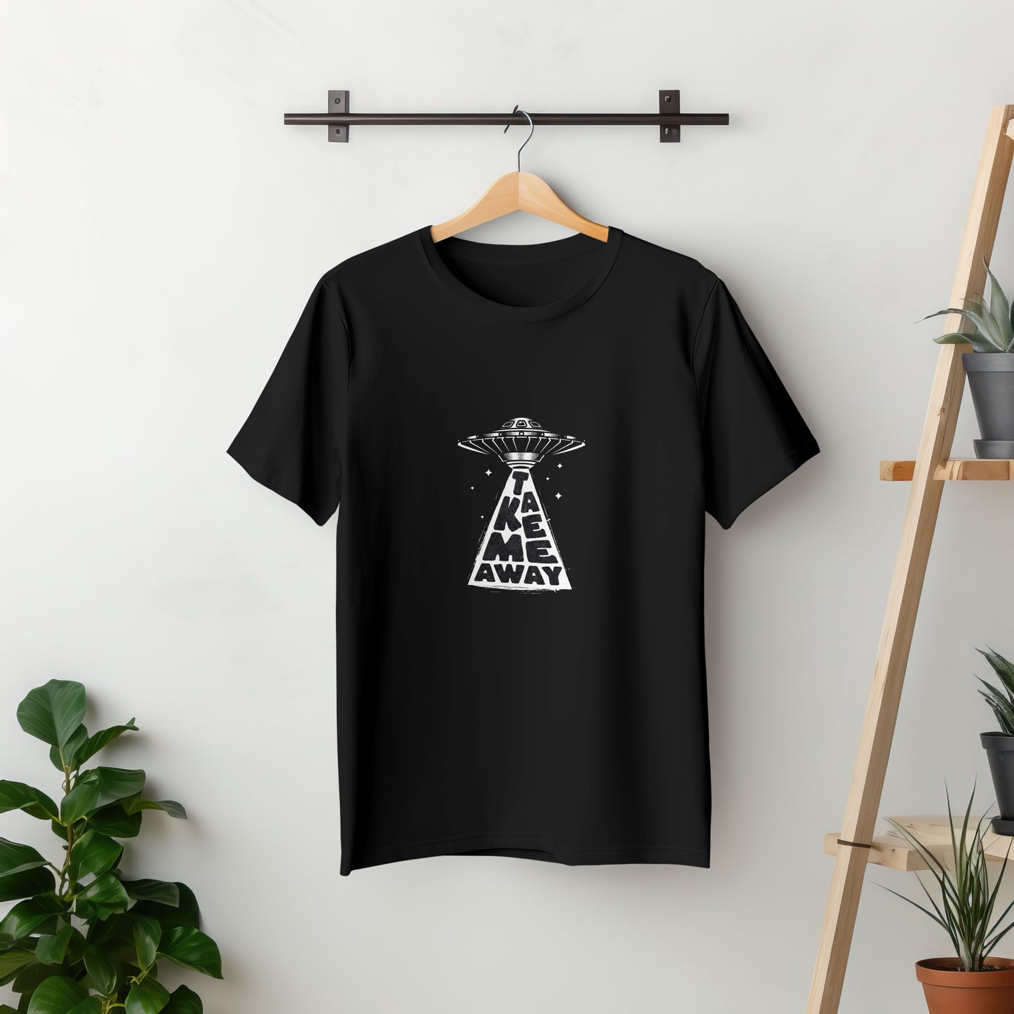 UFO - Light Weight Graphic Regular Fit T-Shirt For Men